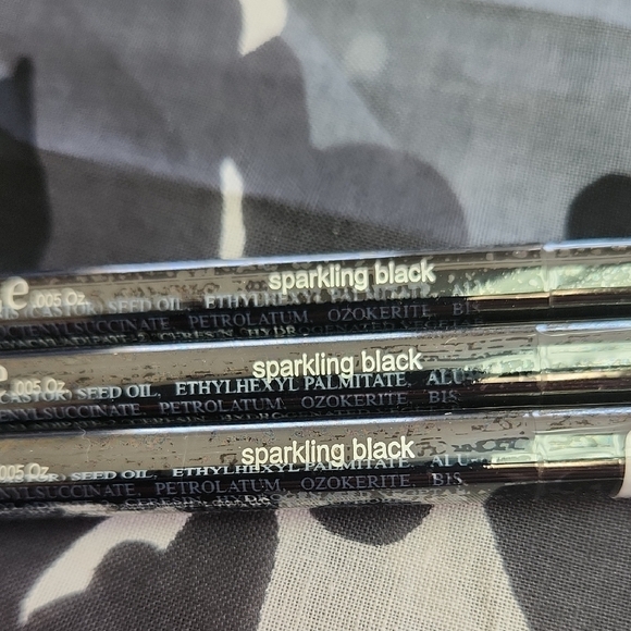 3 Mary-Kate And Ashley Line My Eyes Eye Liner Sparkling Black Factory Sealed - Picture 3 of 5